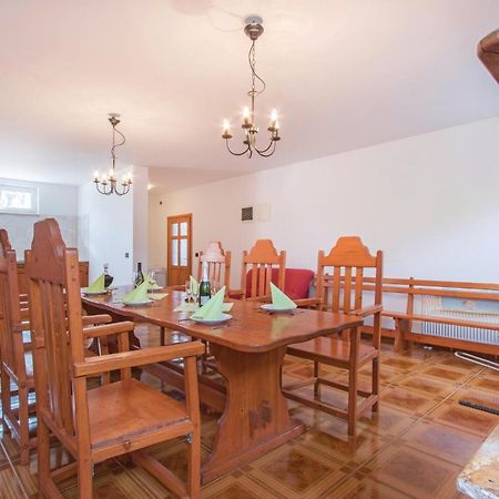 Awesome Apartment In Vodnjan With Wifi المظهر الخارجي الصورة